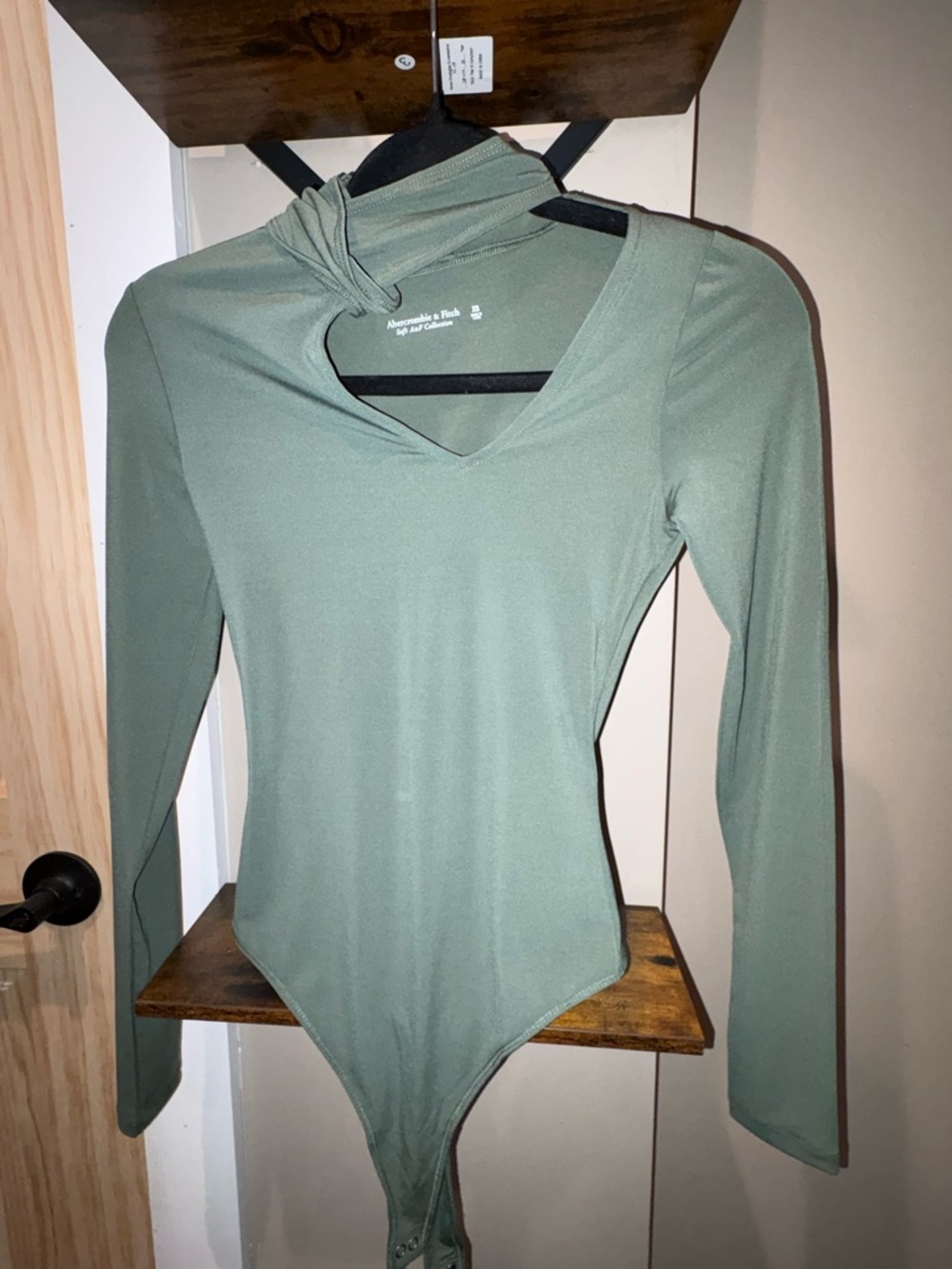 Abercrombie & Fitch Sage Green Long-Sleeve Twist-Neck Bodysuit